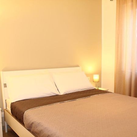 Cosmo Apartment Палермо Екстер'єр фото